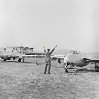 PR5649-65.jpg