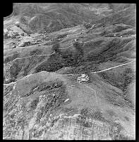 WhTin207frameB3133_1.JPG