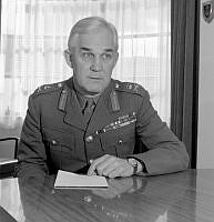PR448-10-72.jpg