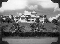 ALB902763b075.jpg