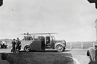 MUS030902.JPG